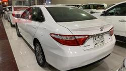 تۆیۆتا کامری